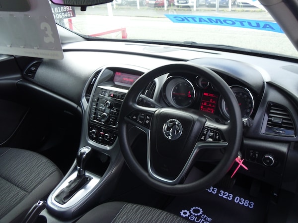Used Vauxhall Astra 2016 for sale - 75994738: Photo 7