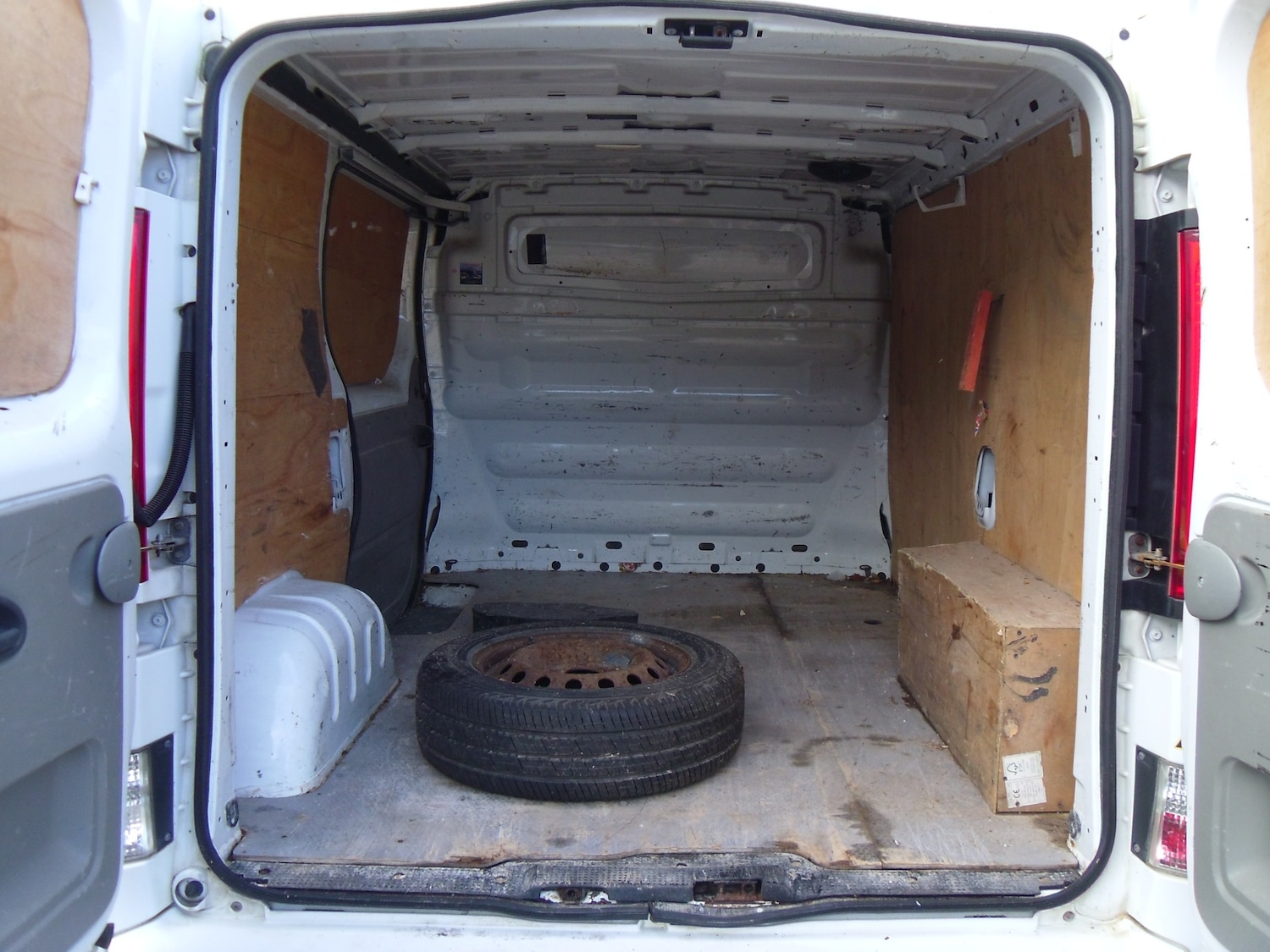 Used Vauxhall Vivaro 2014 for sale - 78064218: Photo 9