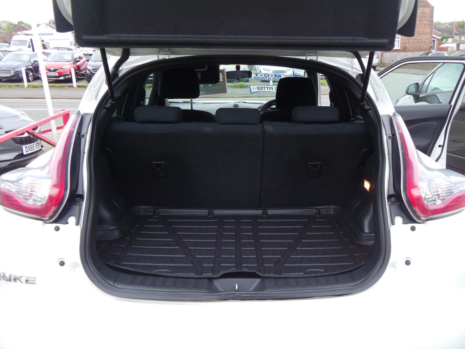 Used Nissan Juke 2014 for sale - 78176445: Photo 10