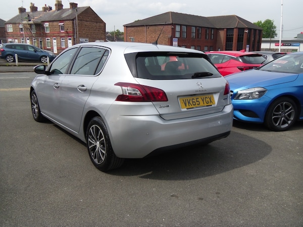 Used Peugeot 308 2015 for sale - 70935120: Photo 6