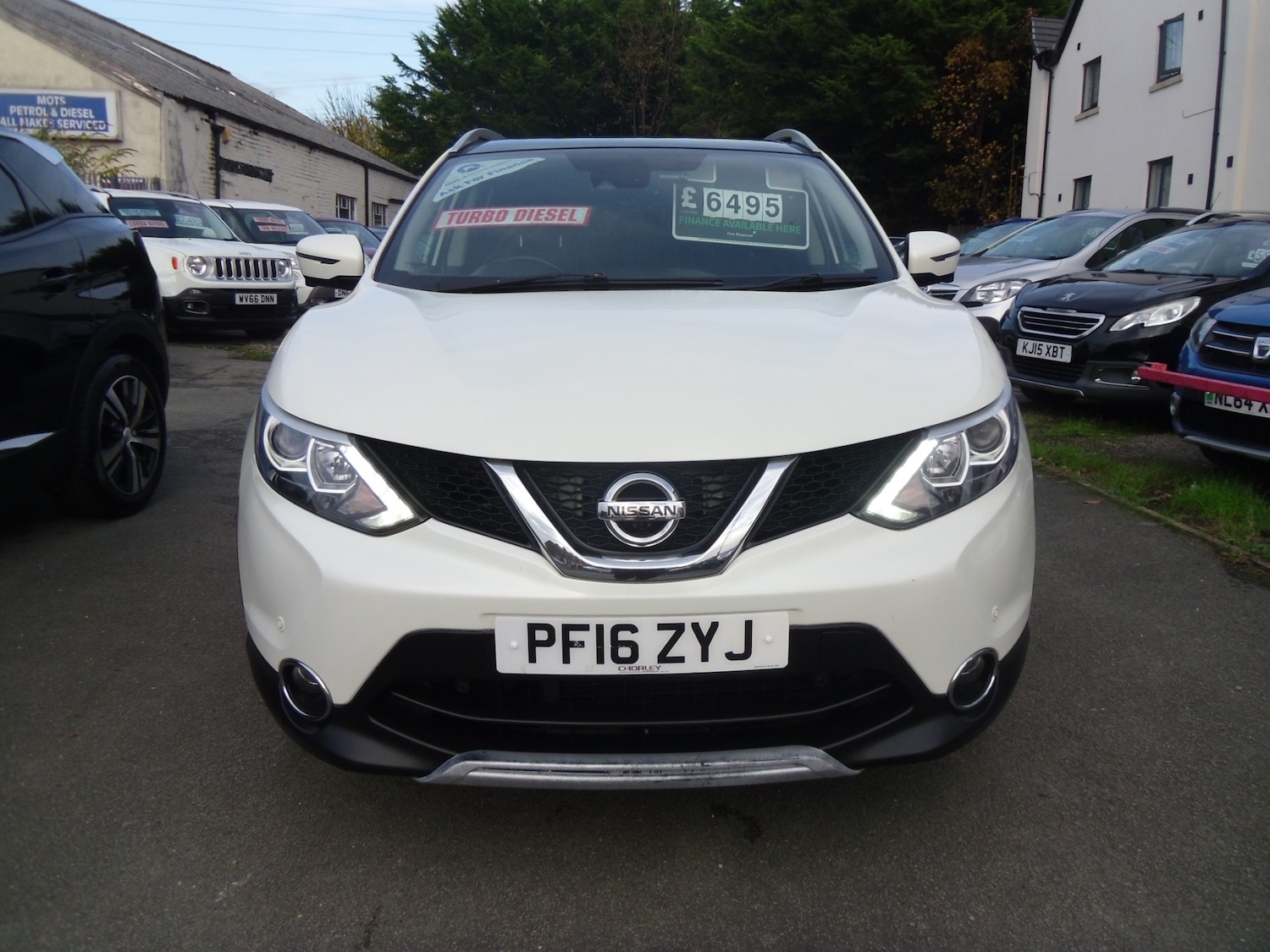 Used Nissan Qashqai 2016 for sale - 76506216: Photo 2