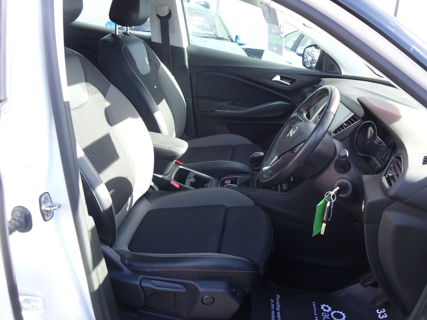 Used Vauxhall Grandland X 2019 for sale - 76181212: Photo 8