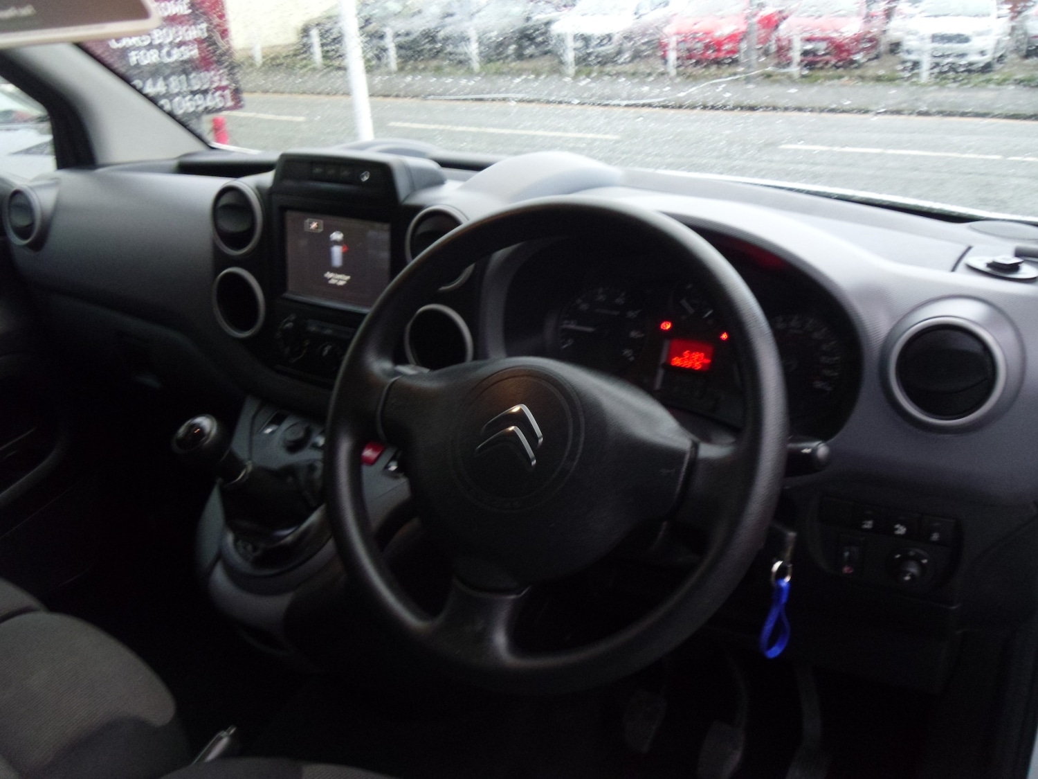 Used Citroen Berlingo 2017 for sale - 77125108: Photo 4