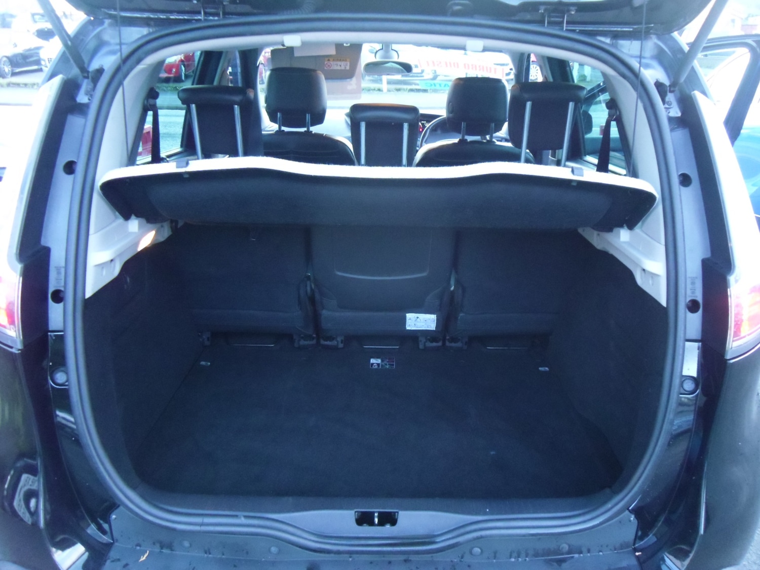 Used Renault Scenic 2015 for sale - 77224901: Photo 10