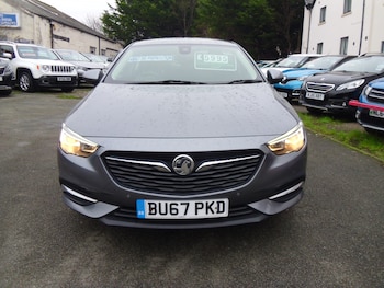 Used Vauxhall Insignia 2017 for sale - 77033123: Photo