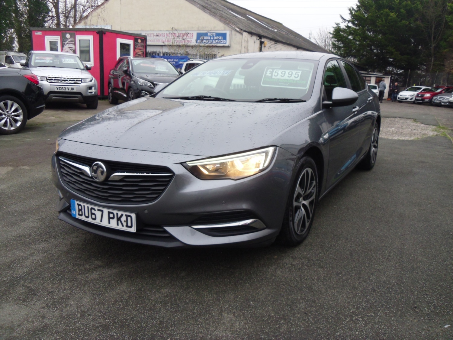 Used Vauxhall Insignia 2017 for sale - 77033123: Photo 3
