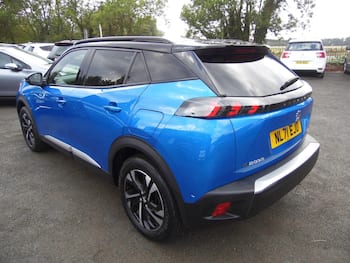 Used Peugeot 2008 2021 for sale - 79645860: Photo