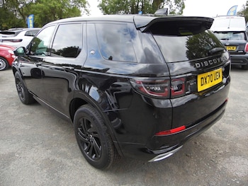 Used Land Rover Discovery Sport 2020 for sale - 75728930: Photo
