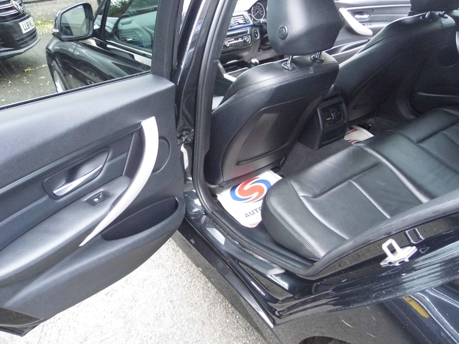 Used BMW 3 Series 2014 for sale - 76336260: Photo 12