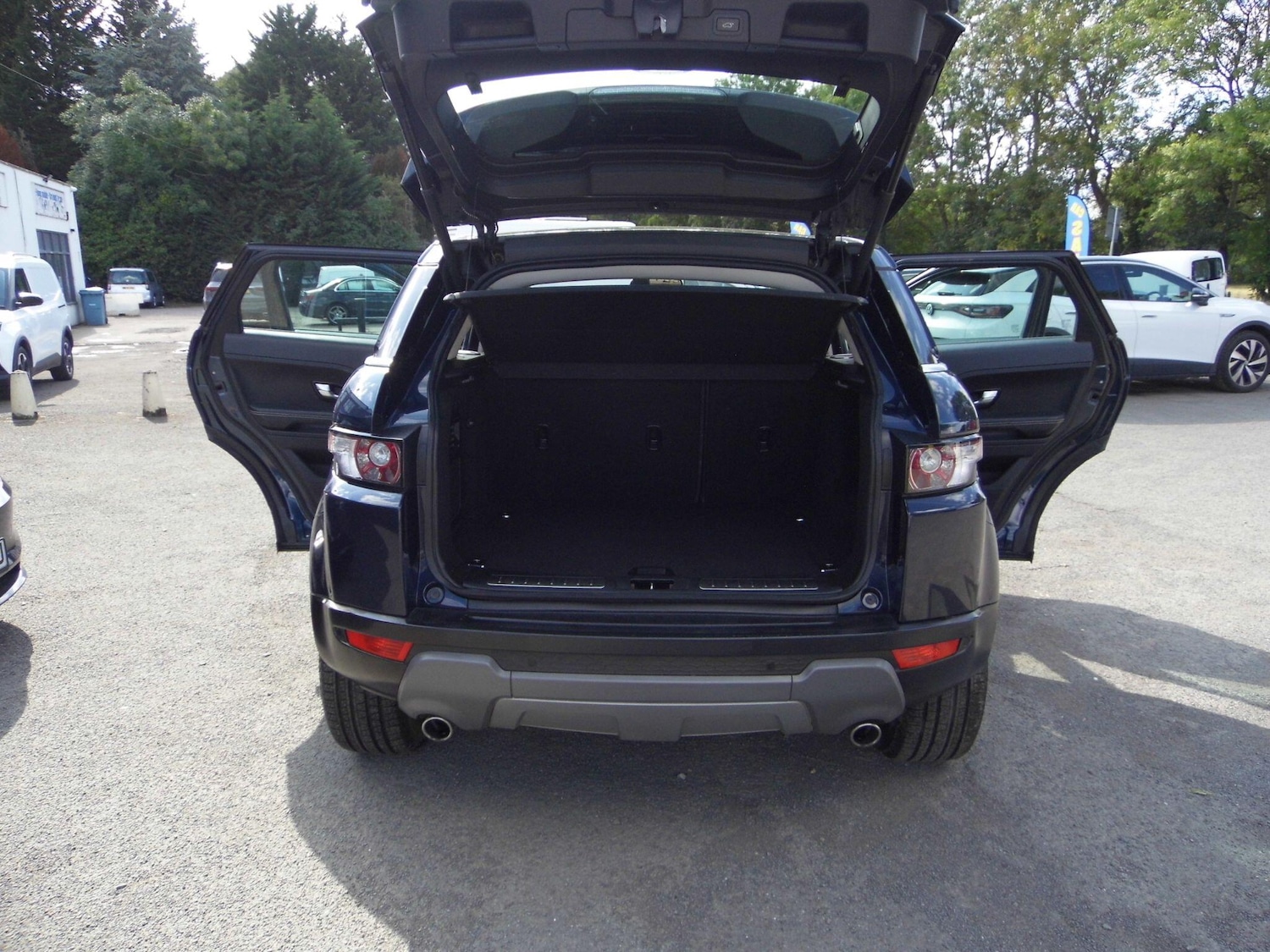 Vehicle 29