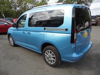 Used Ford Tourneo Connect 2024 for sale - 76002565: Photo 4