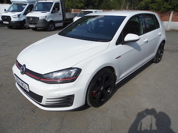 Used Volkswagen Golf 2014 for sale - 75940569: Photo