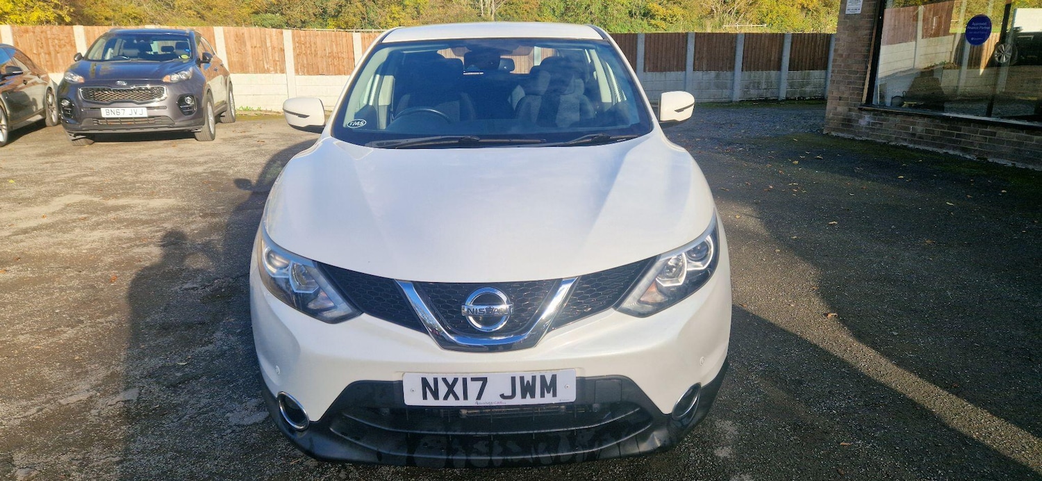 Used Nissan Qashqai 2017 for sale - 76337333: Photo 2