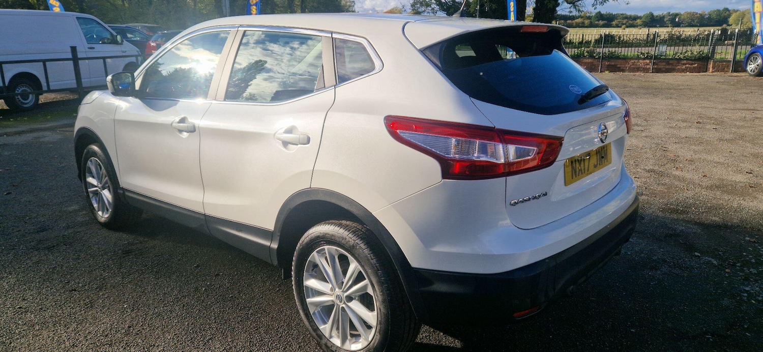 Used Nissan Qashqai 2017 for sale - 76337333: Photo 4