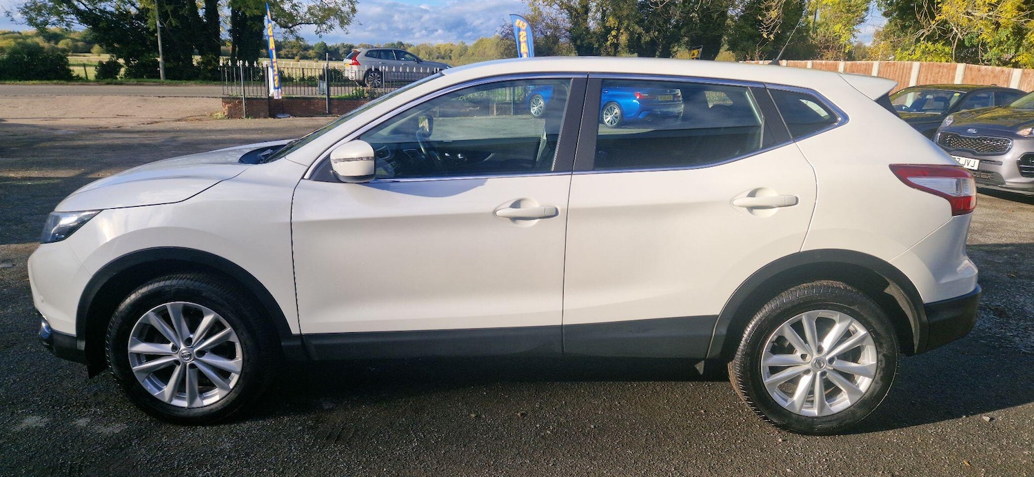 Used Nissan Qashqai 2017 for sale - 76337333: Photo 5