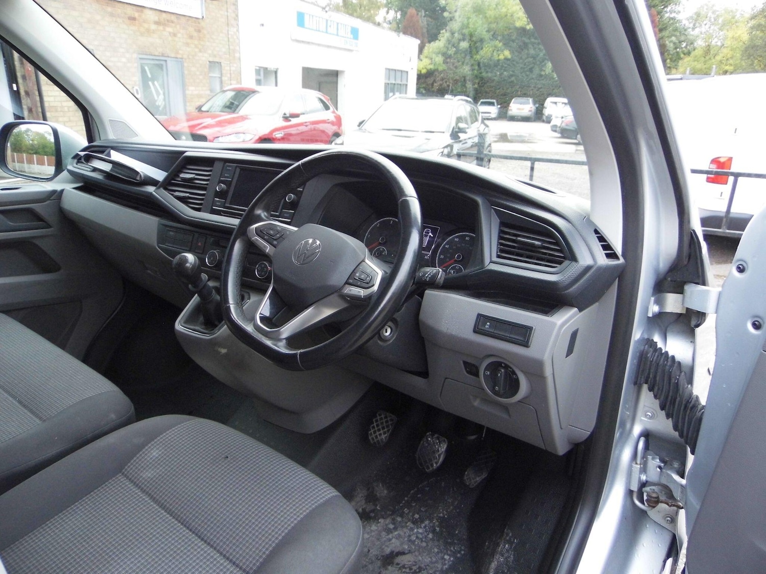 Used Volkswagen Transporter 2022 for sale - 76296006: Photo 13