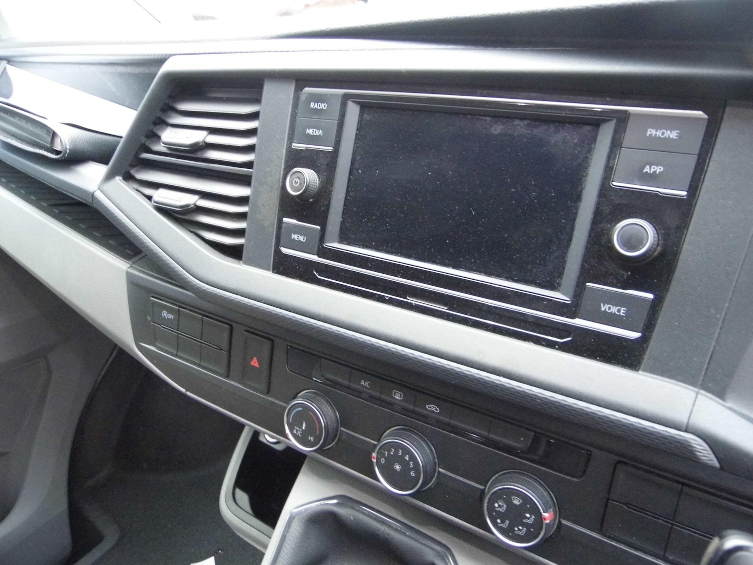 Used Volkswagen Transporter 2022 for sale - 76296006: Photo 15