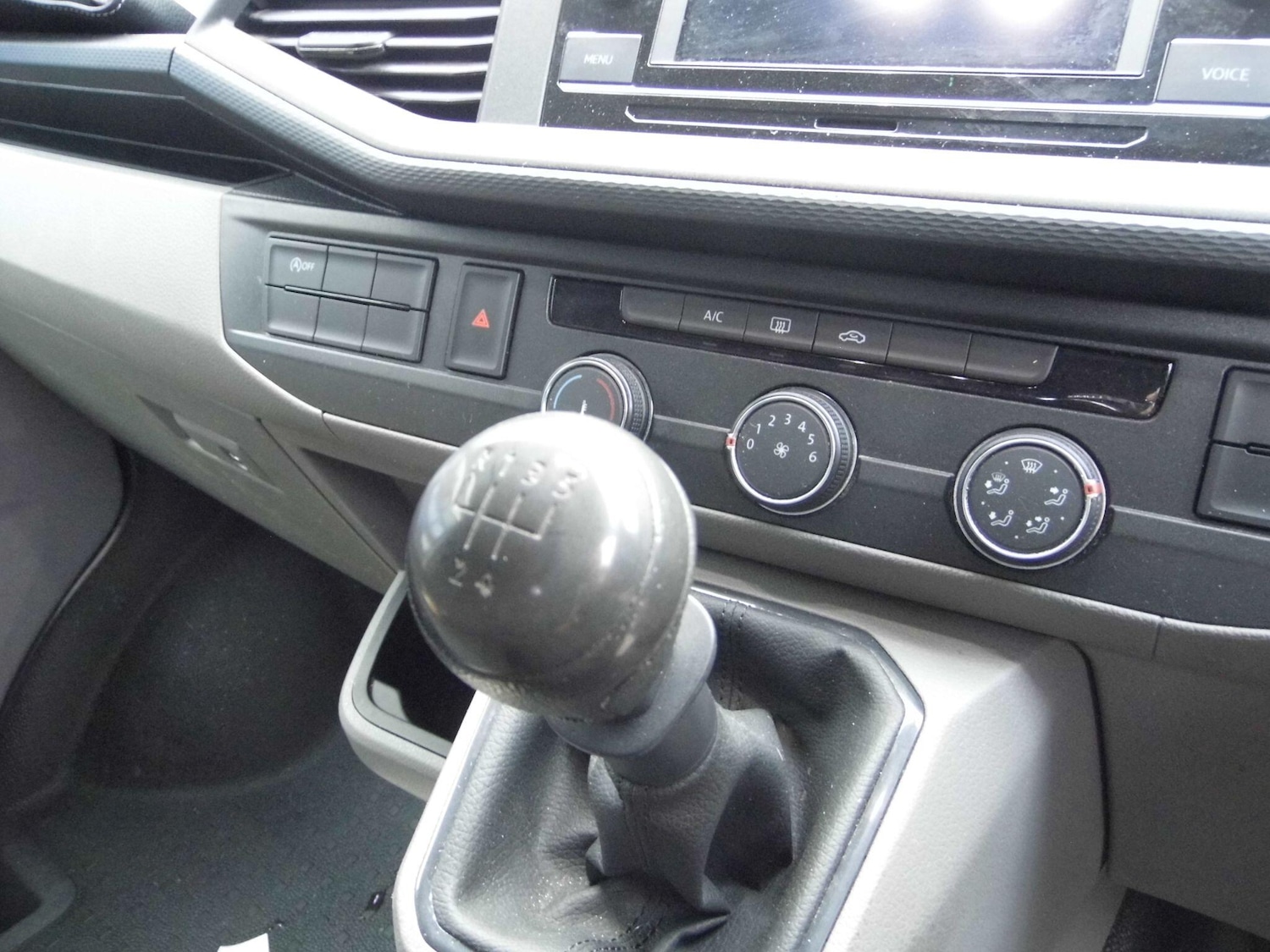 Used Volkswagen Transporter 2022 for sale - 76296006: Photo 16