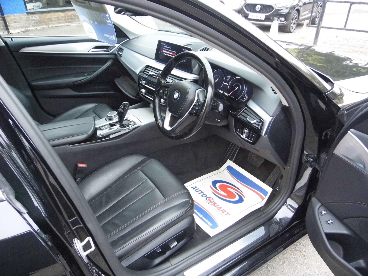 Used BMW 5 Series 2017 for sale - 76295977: Photo 11