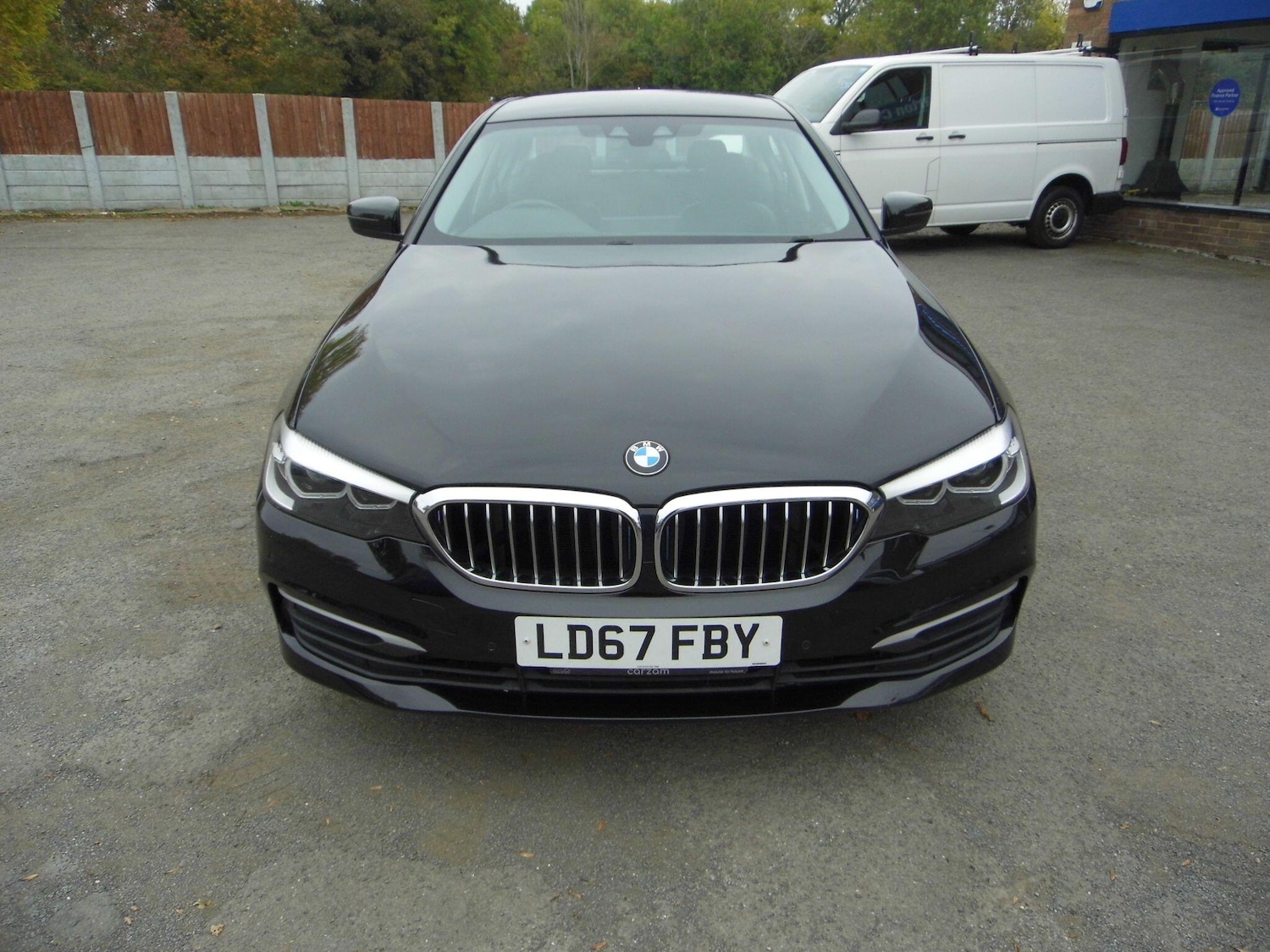 Used BMW 5 Series 2017 for sale - 76295977: Photo 2
