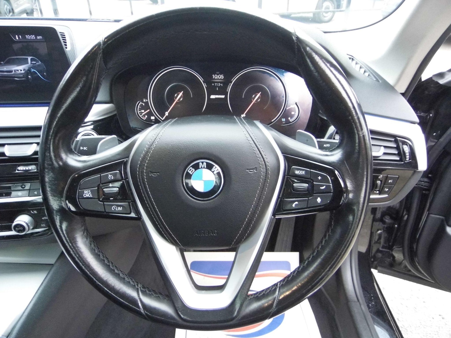 Used BMW 5 Series 2017 for sale - 76295977: Photo 32