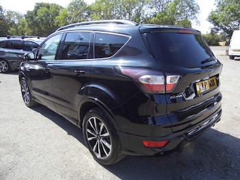 Used Ford Kuga 2017 for sale - 79496975: Photo