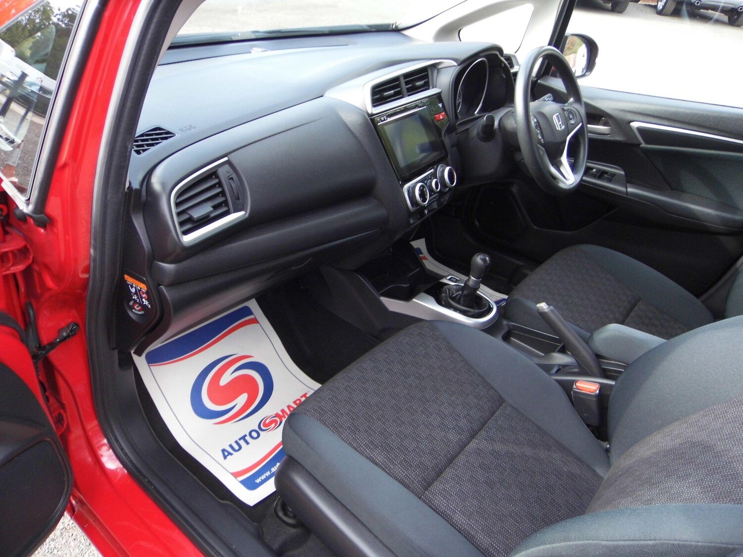Used Honda Jazz 2016 for sale - 76060277: Photo 28