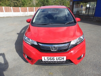 Used Honda Jazz 2016 for sale - 76060277: Photo 2