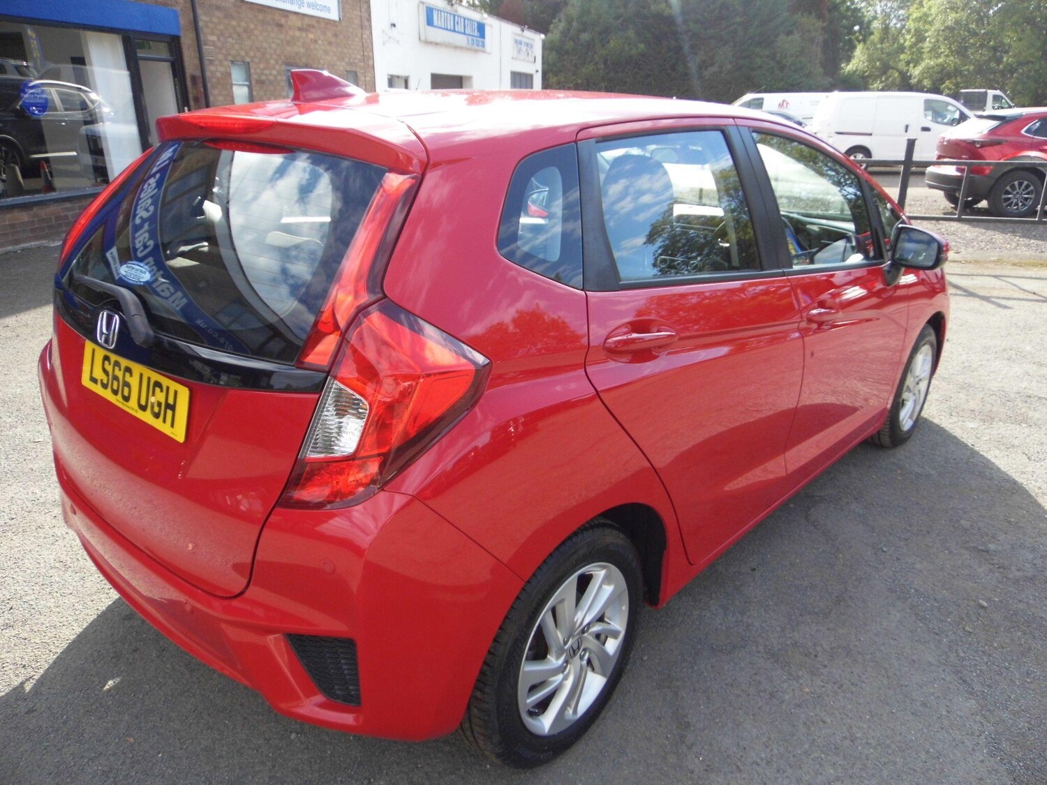 Used Honda Jazz 2016 for sale - 76060277: Photo 8