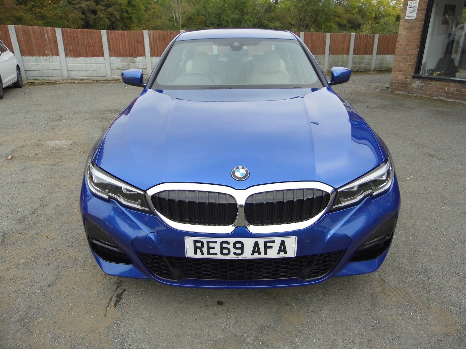 Used BMW 3 Series 2019 for sale - 76227176: Photo 2