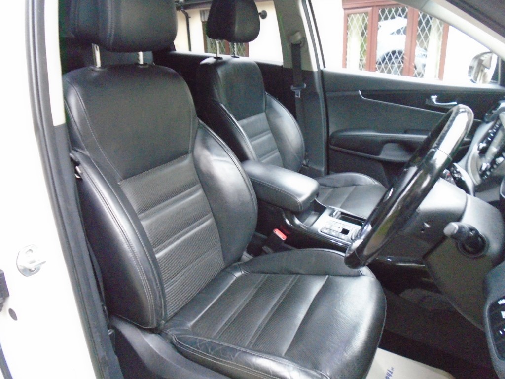 Used Kia Sorento 2017 for sale - 76413869: Photo 13