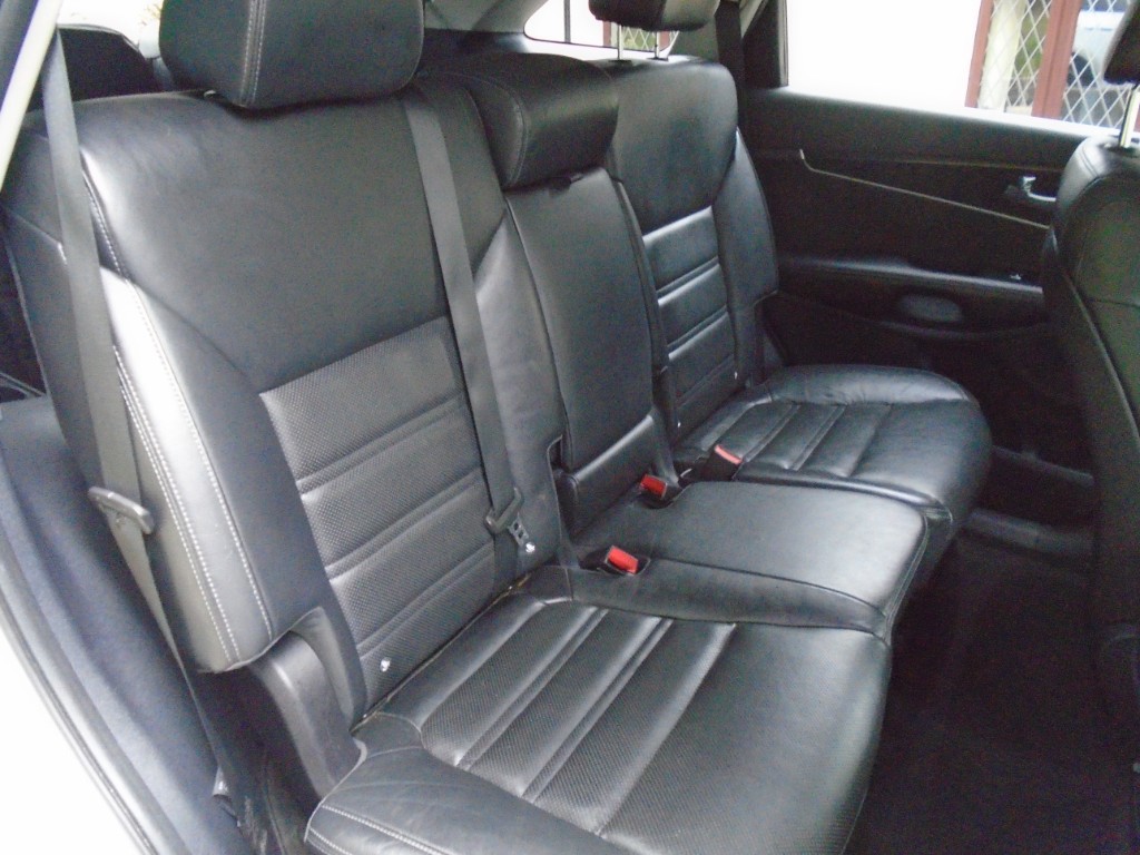 Used Kia Sorento 2017 for sale - 76413869: Photo 14