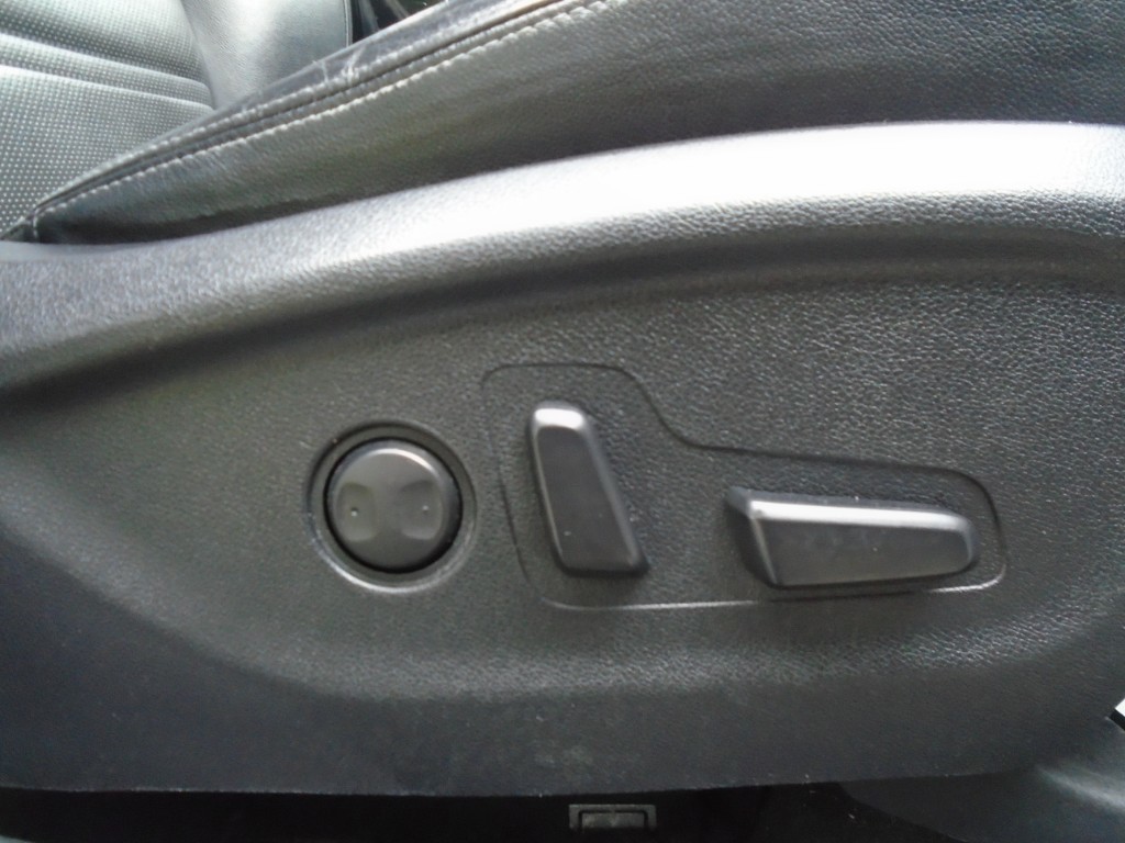 Used Kia Sorento 2017 for sale - 76413869: Photo 19