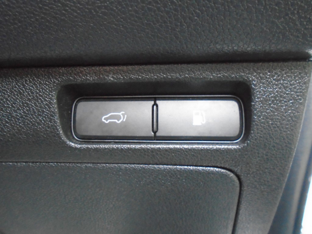 Used Kia Sorento 2017 for sale - 76413869: Photo 21