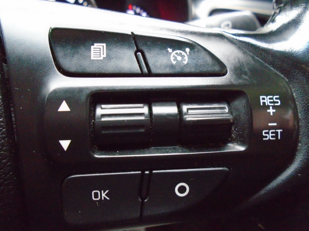 Used Kia Sorento 2017 for sale - 76413869: Photo 29