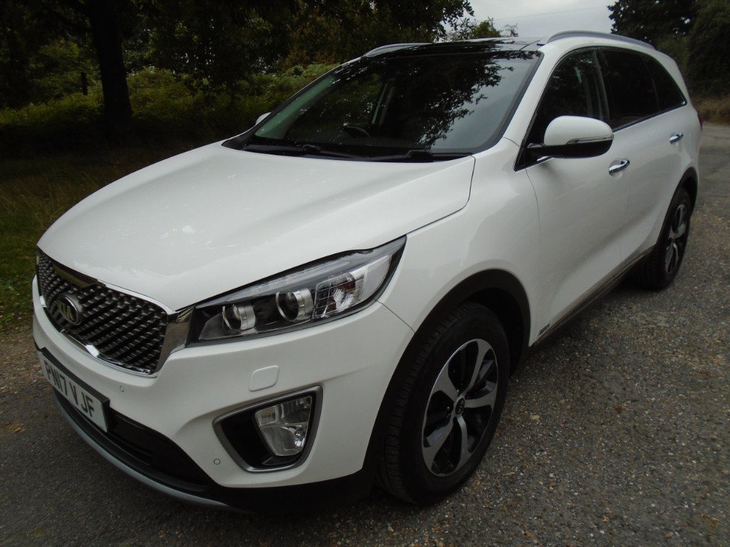 Used Kia Sorento 2017 for sale - 76413869: Photo 3