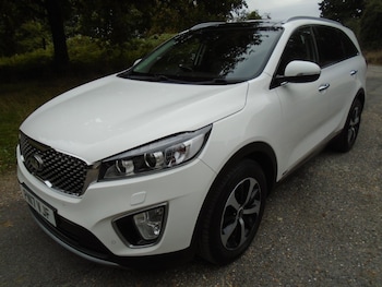 Used Kia Sorento 2017 for sale - 76413869: Photo