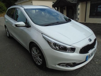 Used Kia Ceed 2015 for sale - 76413876: Photo