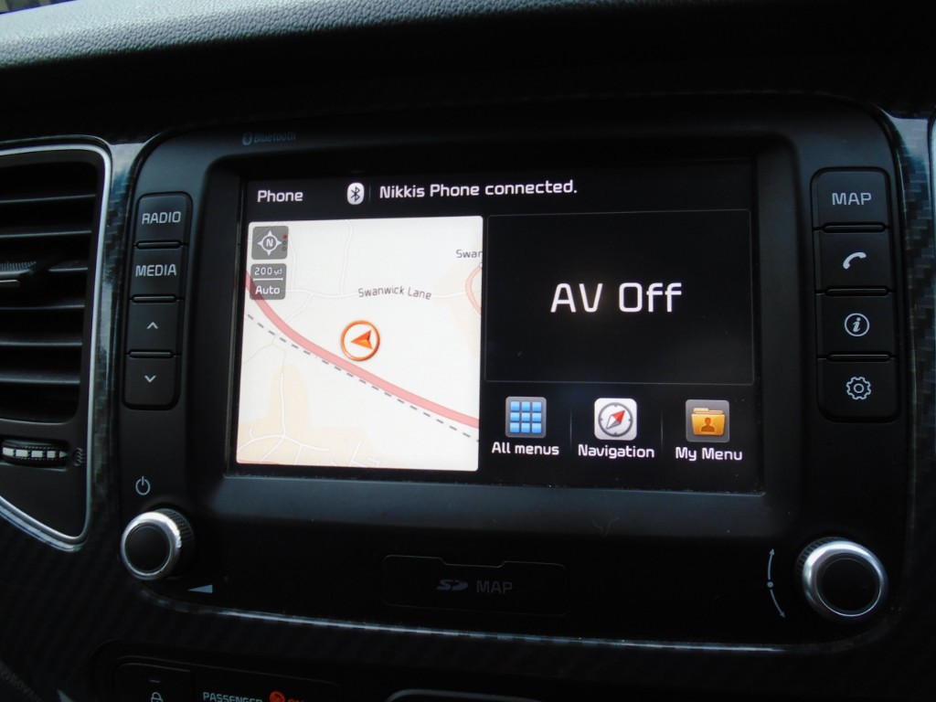 Used Kia Carens 2018 for sale - 76571335: Photo 4