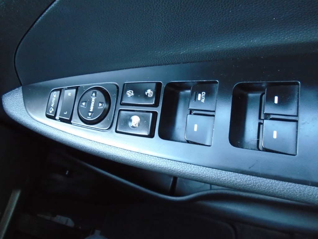 Used Hyundai TUCSON 2018 for sale - 76437132: Photo 16