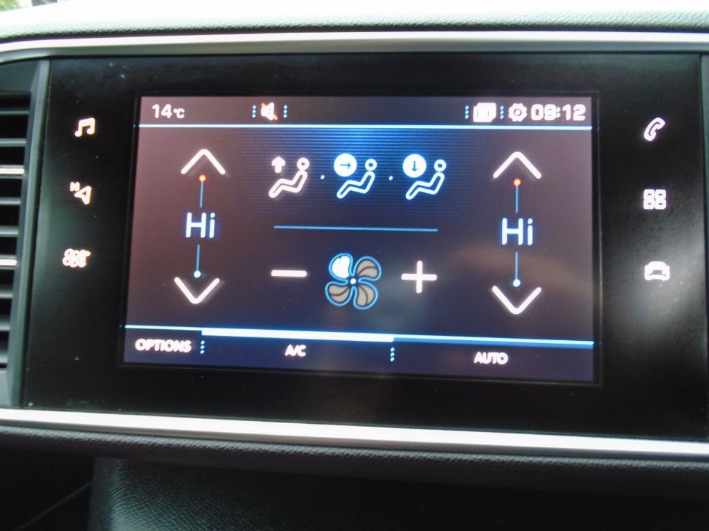 Used Peugeot 308 2018 for sale - 76426534: Photo 18