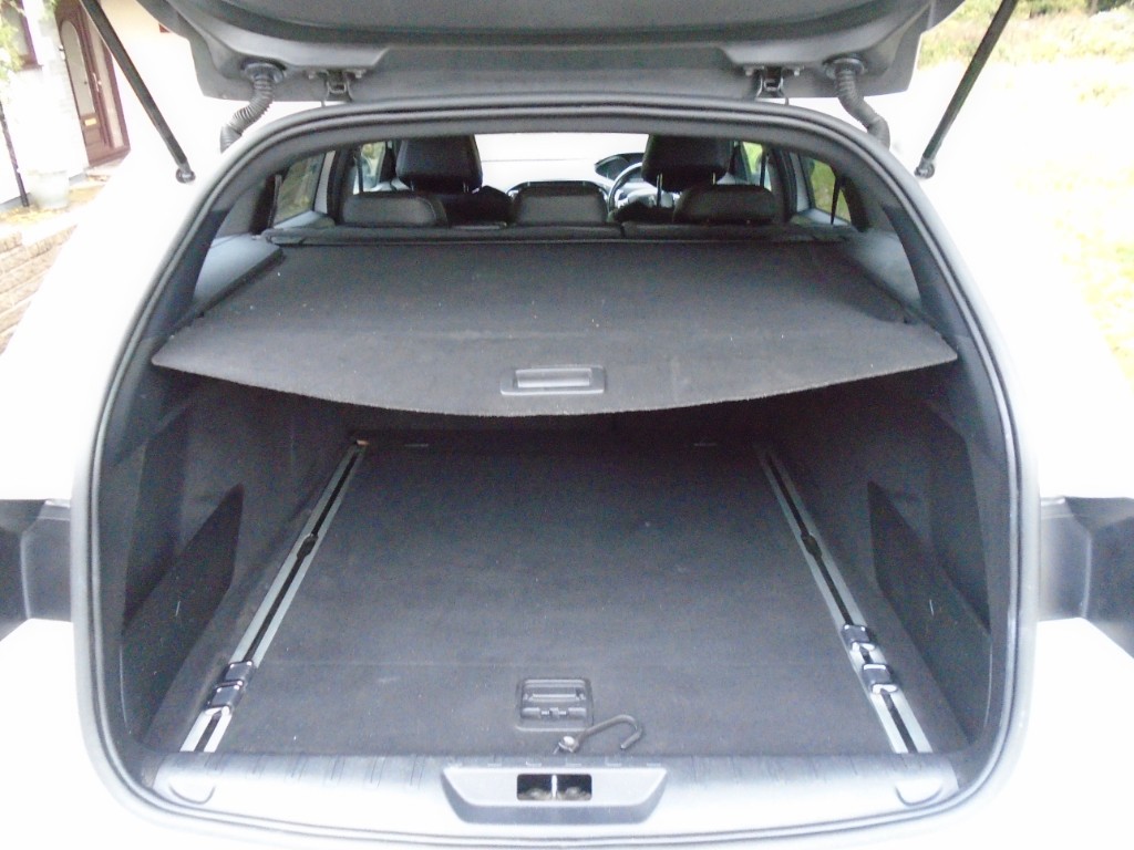 Used Peugeot 308 2018 for sale - 76426534: Photo 9