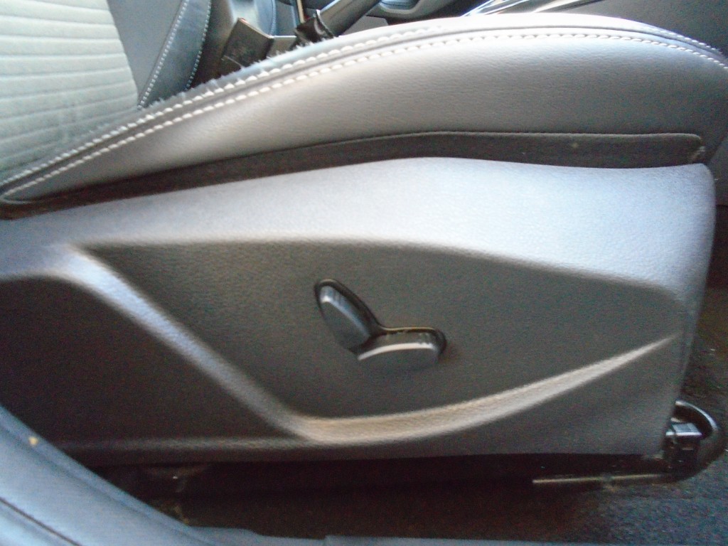 Used Ford Focus 2018 for sale - 76627435: Photo 14