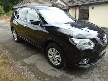 Used Nissan X-Trail 2014 for sale - 76413874: Photo