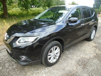 Used Nissan X-Trail 2014 for sale - 76413874: Photo