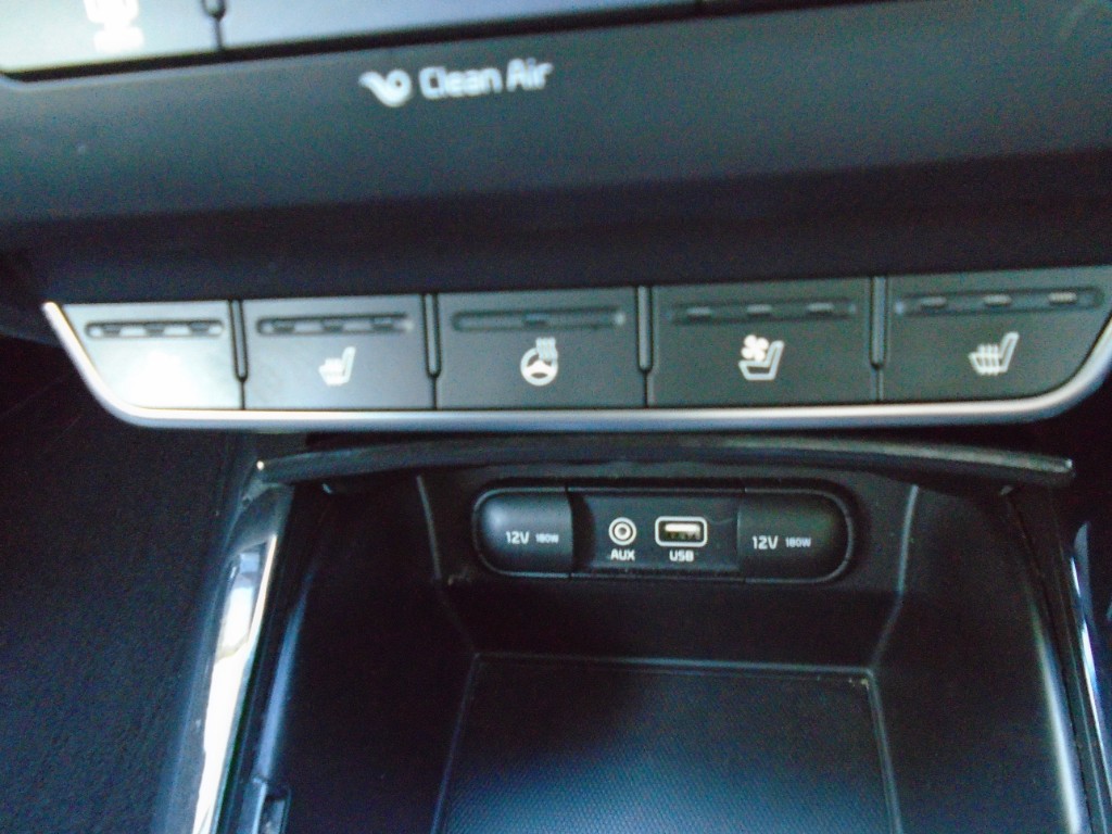 Used Kia Sorento 2016 for sale - 76413865: Photo 27