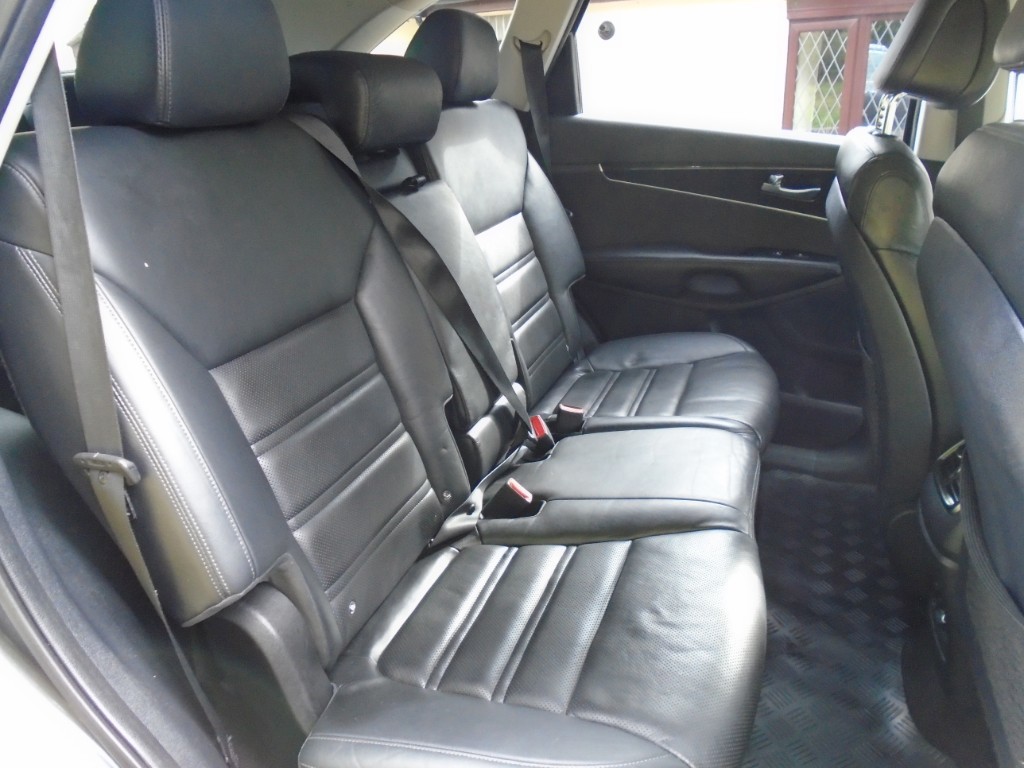 Used Kia Sorento 2015 for sale - 76413864: Photo 12