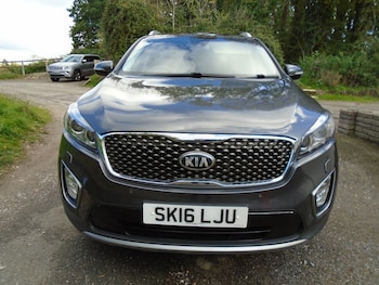 Used Kia Sorento 2016 for sale - 76413871: Photo