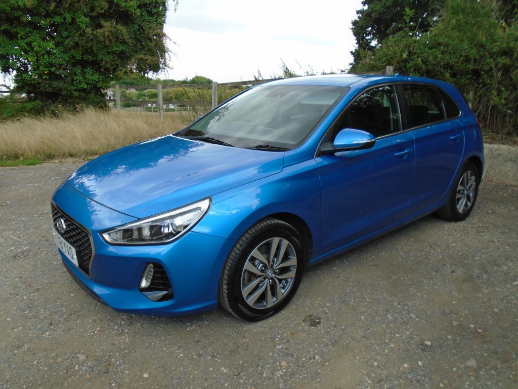Used Hyundai i30 2018 for sale - 76413868: Photo 3