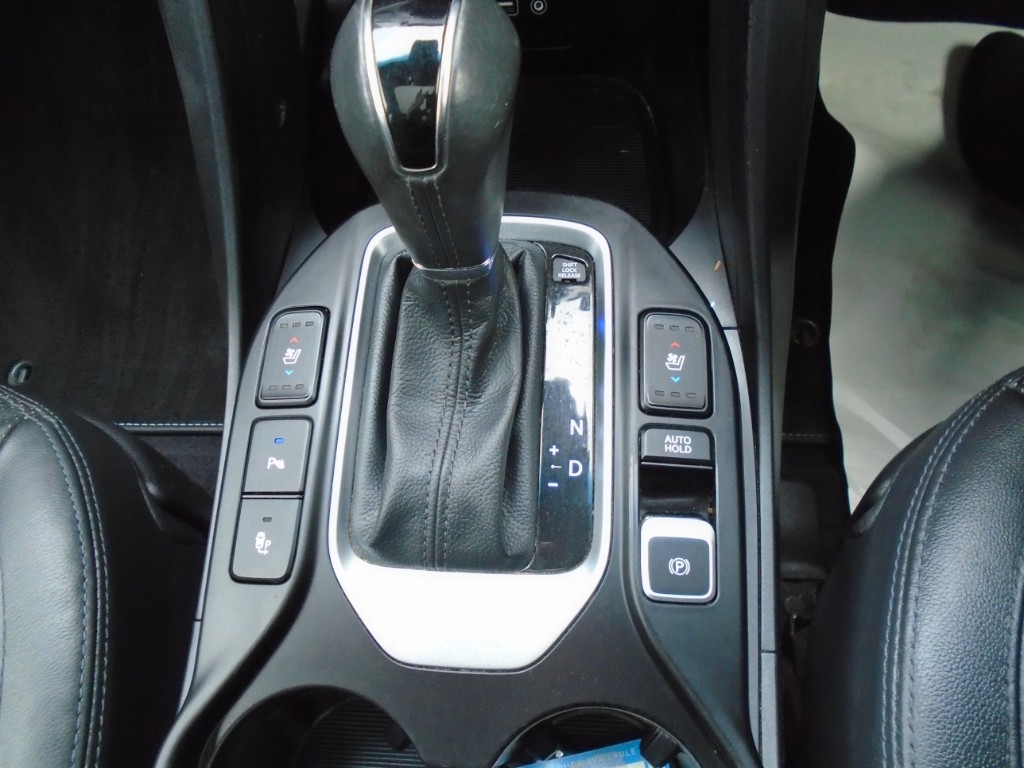 Used Hyundai Santa Fe 2016 for sale - 76413875: Photo 20